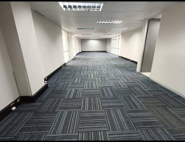 BUSINESS PROPERTY TO RENT IN CRESTA